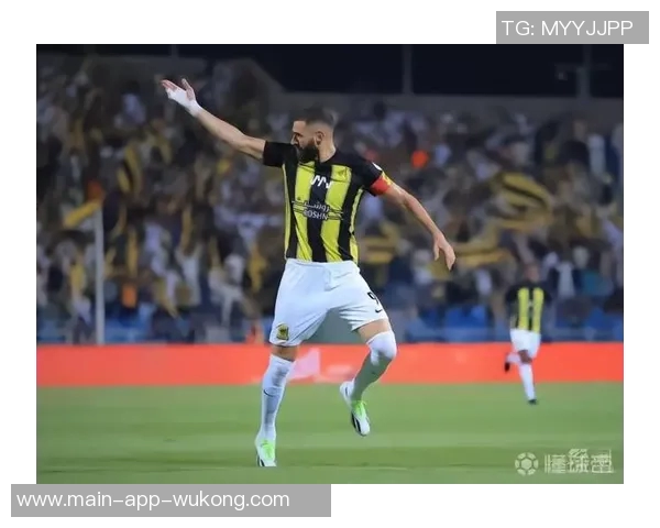 米兰双雄教头齐聚沙特引领德比热潮助力利雅得新月与吉达联合