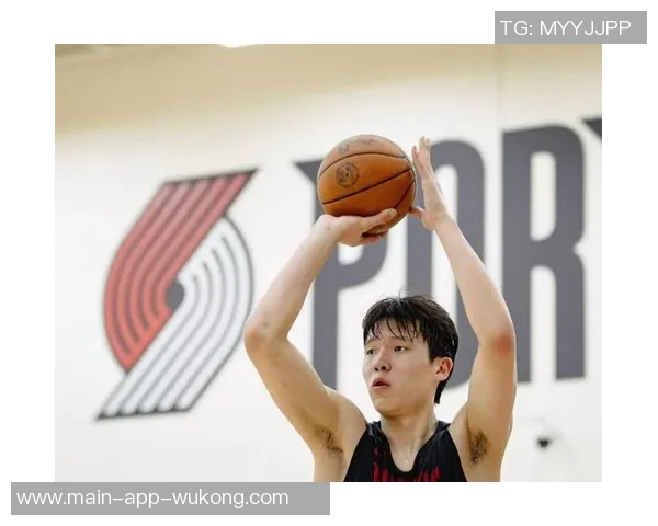 杨瀚森回应质疑让开拓者重拾信心不再怀念艾顿的日子