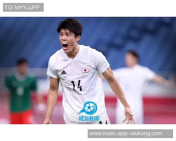 富安健洋与阿贾克斯达成协议将租借至赛季结束下周二进行体检