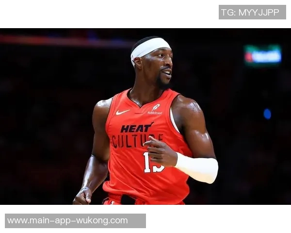 阿德巴约谈防守出道与得分成就热火队史前三的奇迹 阿德巴约谈防守出道与得分成就热火队史前三的奇迹