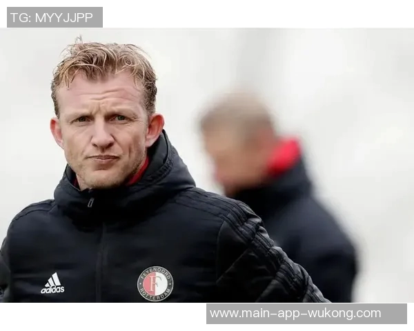 利物浦传奇赛阵容公布库伊特斯科特尔斯米切尔重聚对阵多特