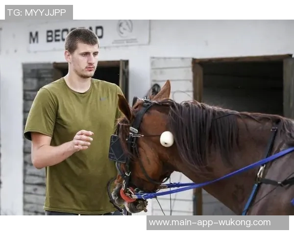 约基奇回忆童年经历学习音乐与酒吧文化的成长故事