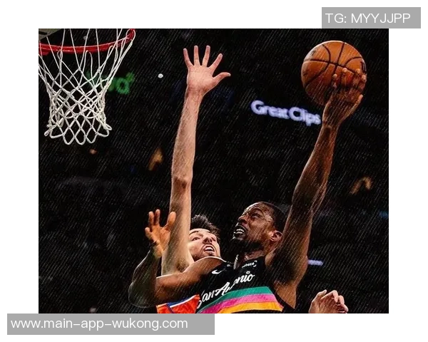 文班亚马半场替补出战表现出色12分钟内贡献5分7篮板1抢断2盖帽 文班亚马半场替补出战表现出色12分钟内贡献5分7篮板1抢断2盖帽