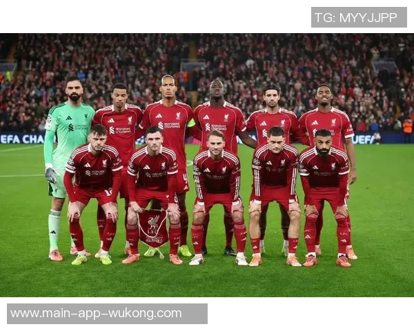 利物浦官方推特发布对阵伯恩利海报范戴克与索博斯洛伊亮相